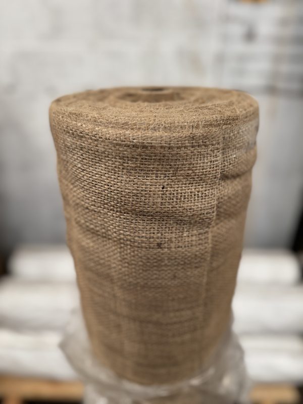 Hessian Roll - 9oz (255gsm) 46m x 1.37m - Image 2