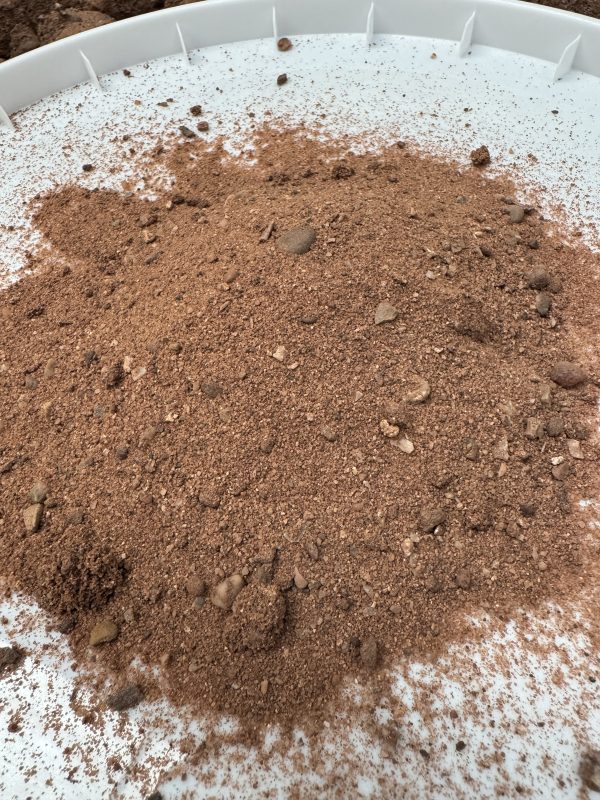 Staffordshire Red Sharp Sand - 25kg Bag